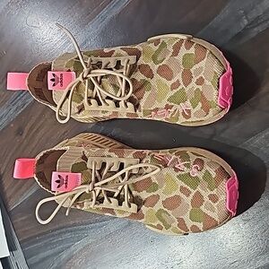 Adidas NMD R1 Primeknit Duck Camo Pink